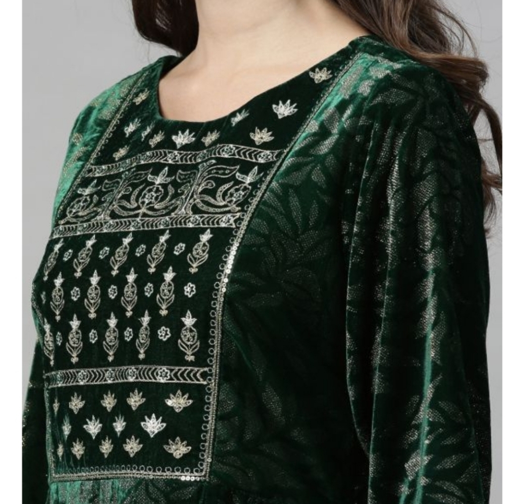 Green Zari Velvet Flared Kurta - Picture 6 of 7